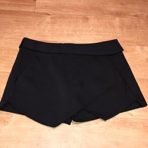 Zara Black Shorts